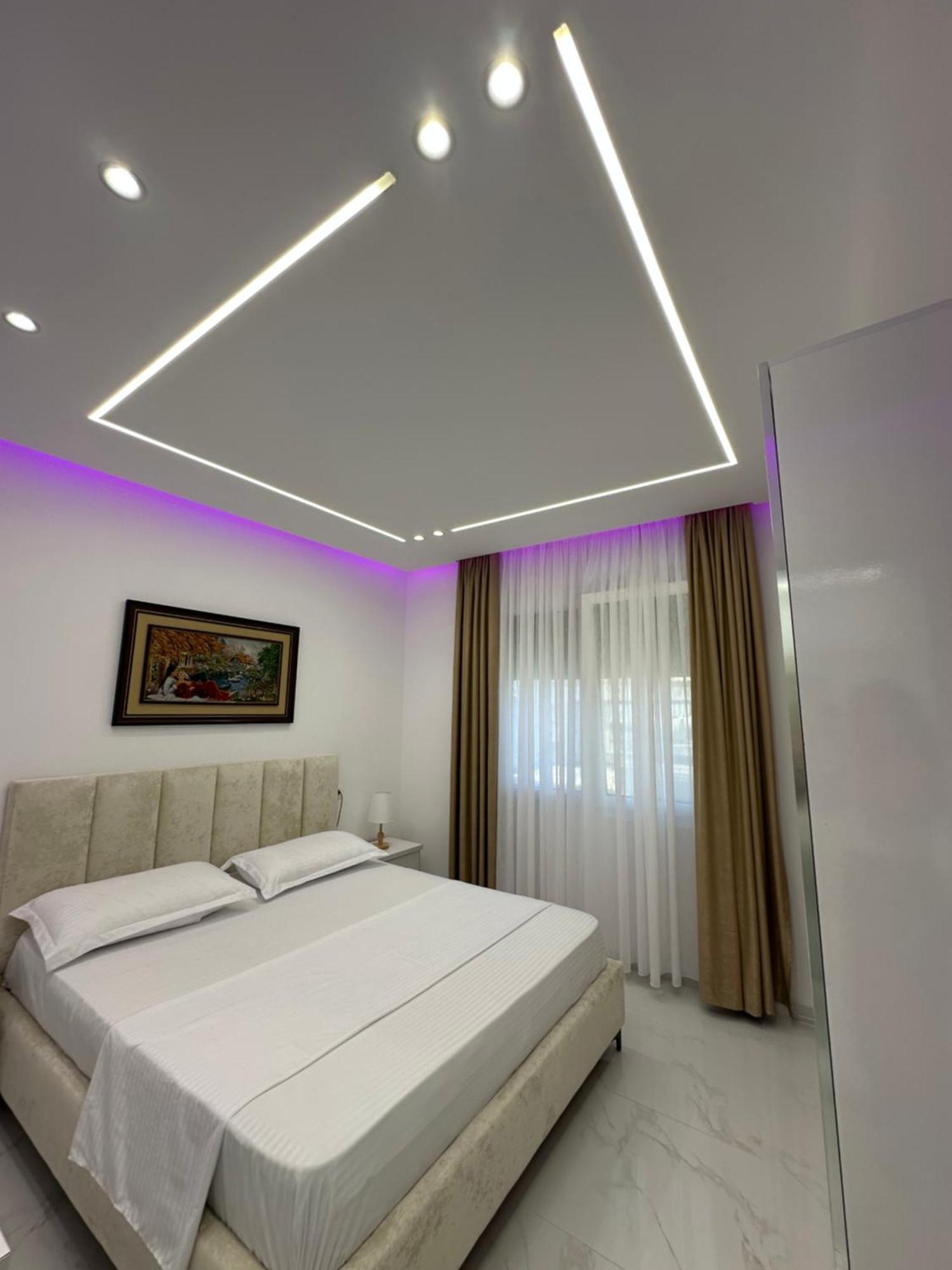 Gimi 4 * Durrës